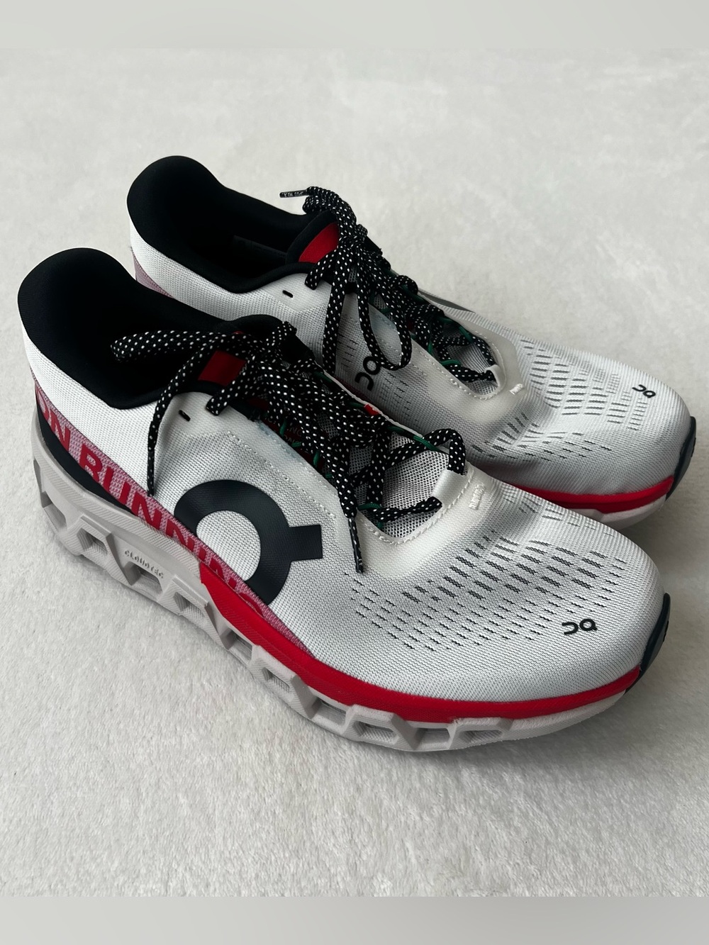 ON Cloud Women’s Cloudmonster 2 Ivory/Red Size 9.5